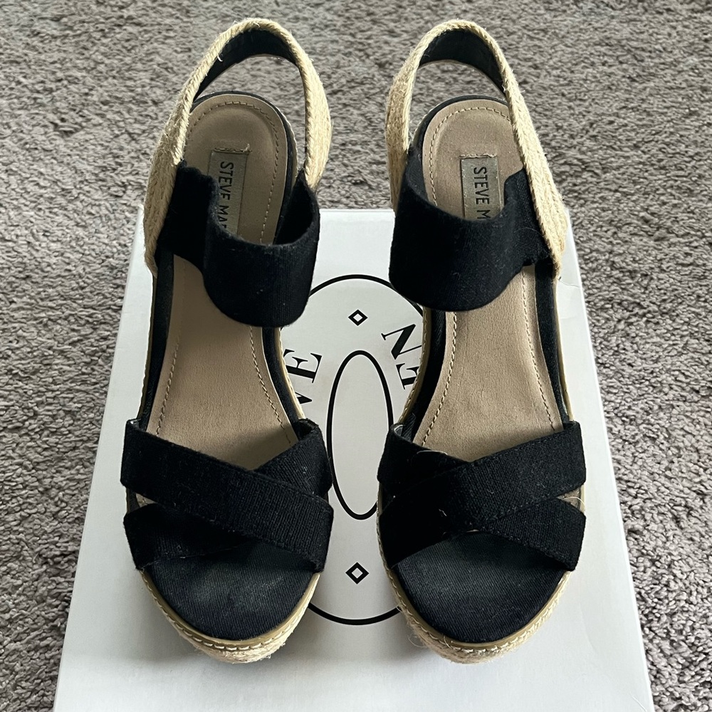 Steve Madden Eira Wedge Sandals - Picture 2 of 6